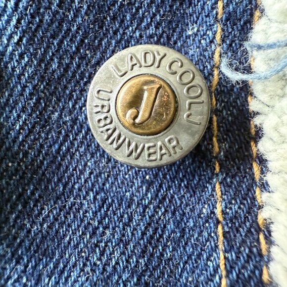 Lady J Cool Denim Jacket Y2K Urban Wear XL Patchwork Frayed Edges & Hem 2/$15 - Picture 8 of 15